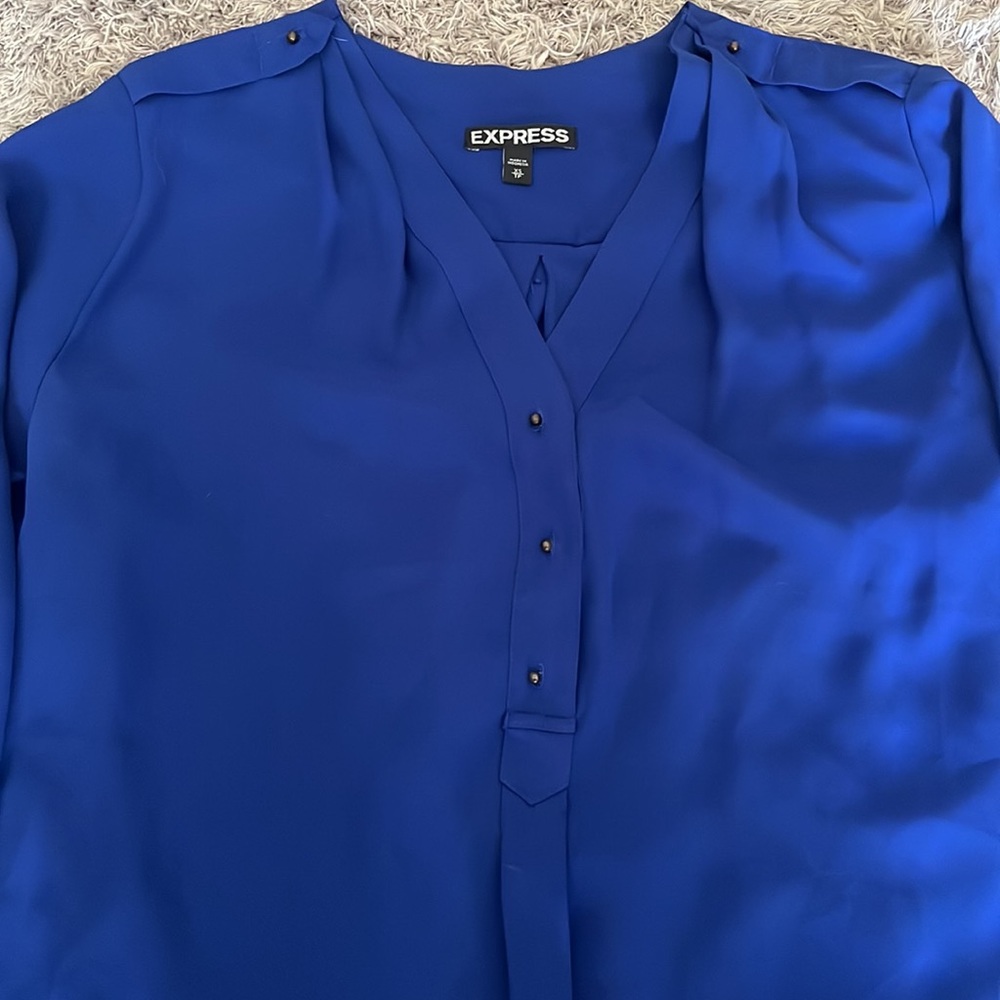 Express Blouse - Picture 4 of 5